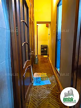 Satılır 4 otaqlı köhnə tikili 112 m²