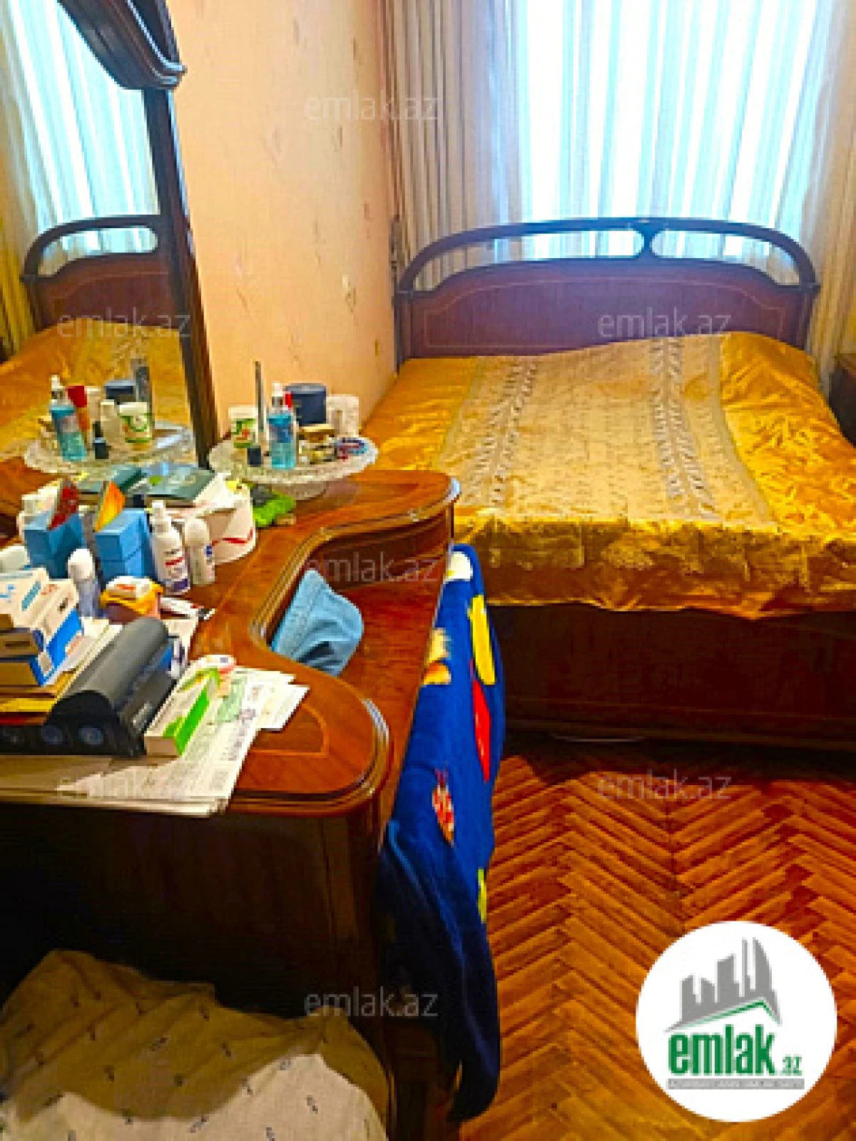 Satılır 4 otaqlı köhnə tikili 112 m²