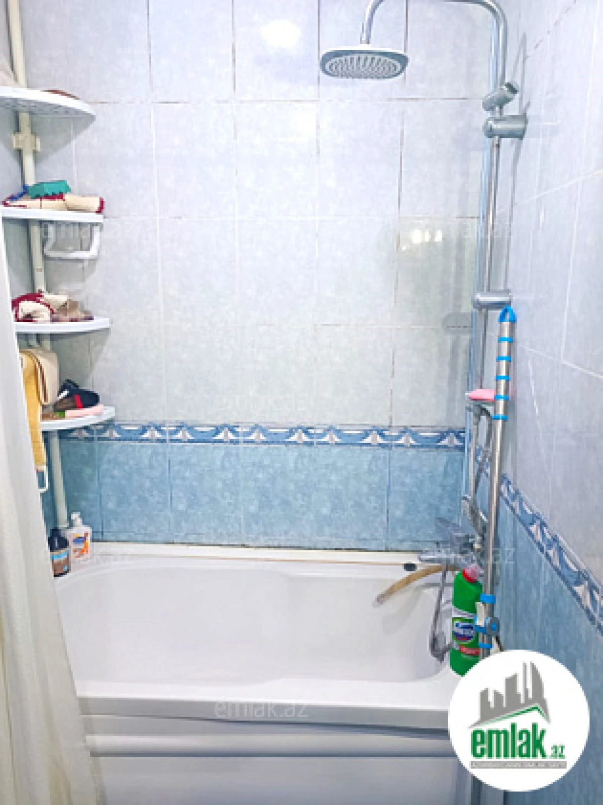 Satılır 4 otaqlı köhnə tikili 112 m²