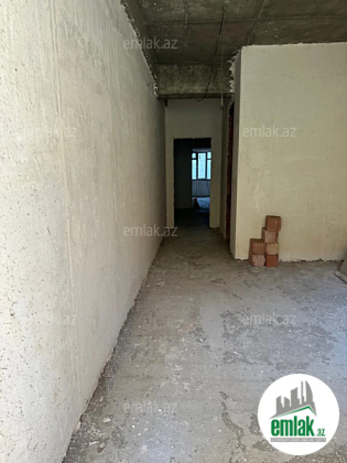Satılır 3 otaqlı yeni tikili 145 m²