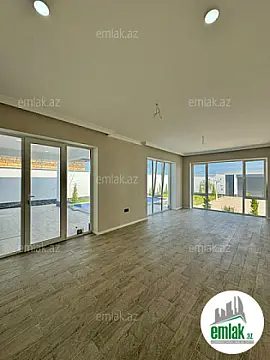 Satılır 4 otaqlı mənzil 140 m²