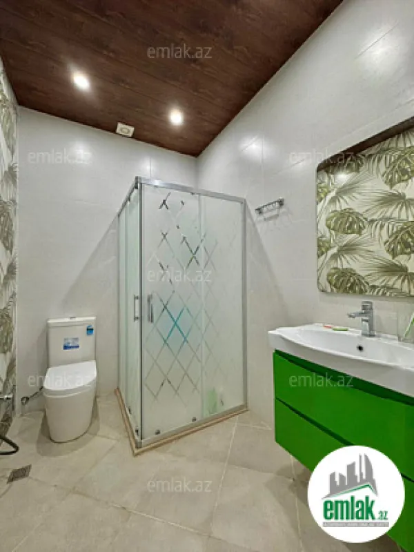 Satılır 6 otaqlı mənzil 400 m²