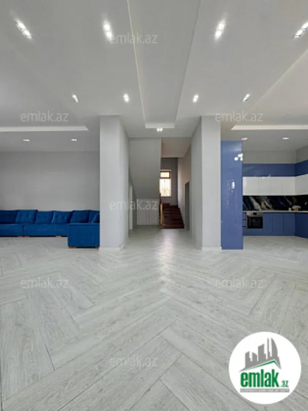 Satılır 6 otaqlı mənzil 400 m²