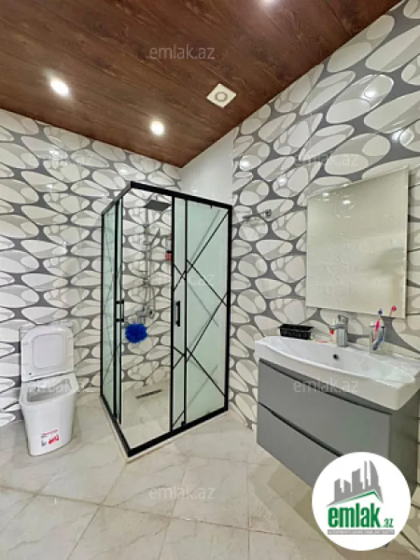 Satılır 6 otaqlı mənzil 400 m²