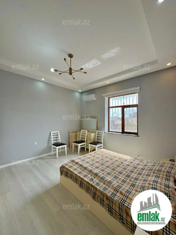 Satılır 6 otaqlı mənzil 400 m²