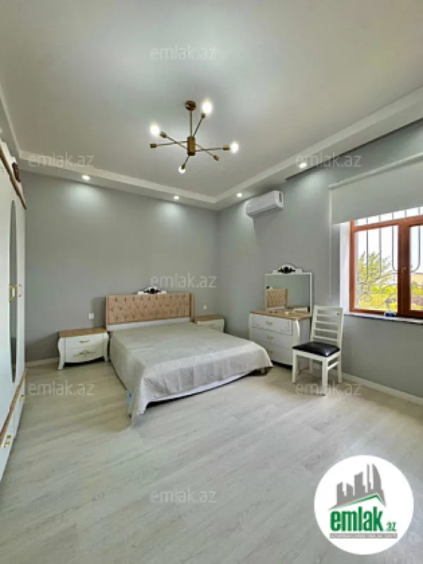 Satılır 6 otaqlı mənzil 400 m²