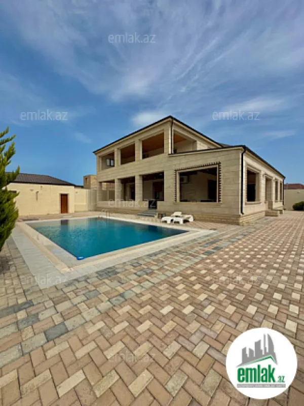 Satılır 6 otaqlı mənzil 400 m²