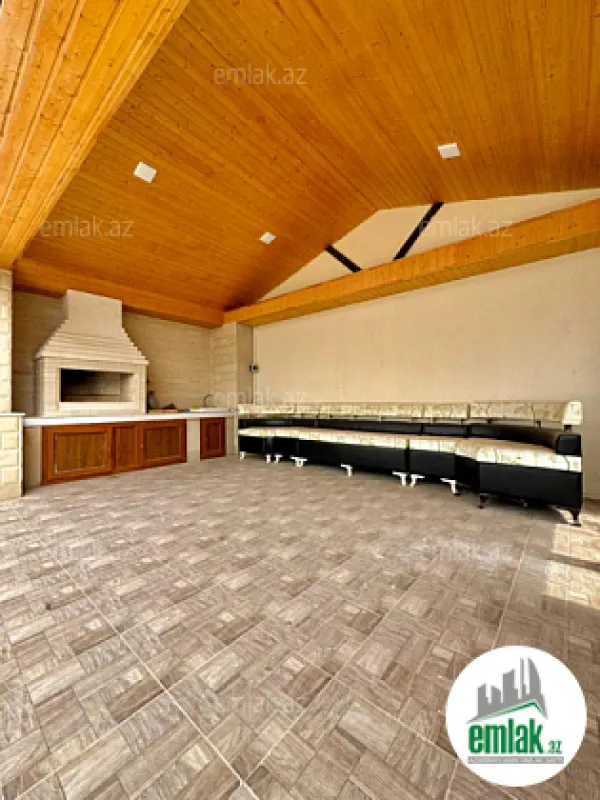 Satılır 6 otaqlı mənzil 400 m²