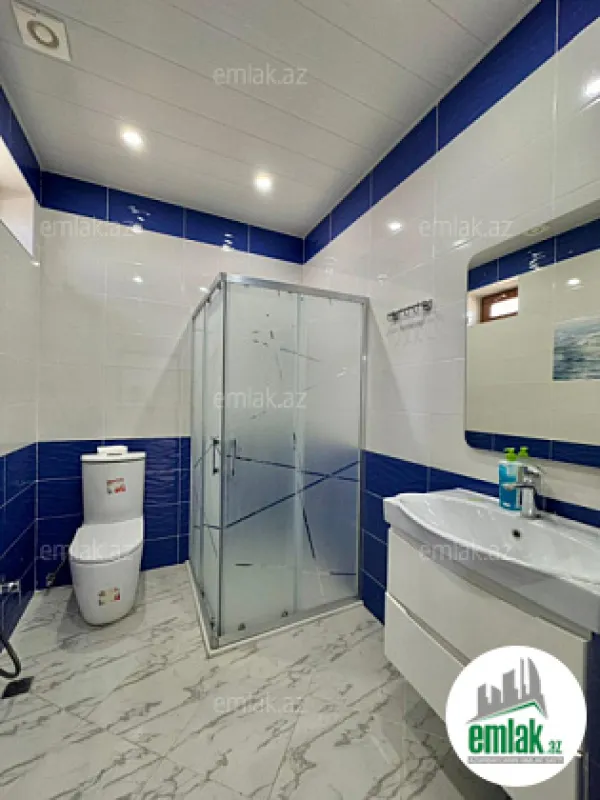 Satılır 6 otaqlı mənzil 400 m²