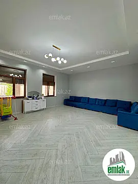 Satılır 6 otaqlı mənzil 400 m²