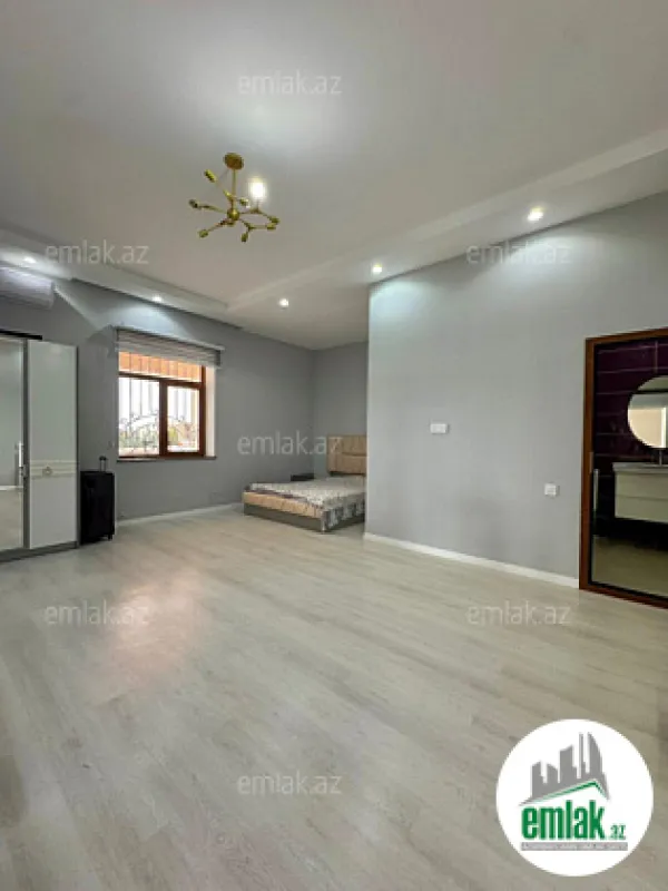 Satılır 6 otaqlı mənzil 400 m²