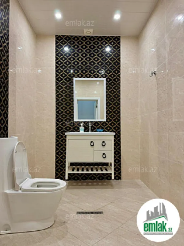 Satılır 6 otaqlı mənzil 400 m²