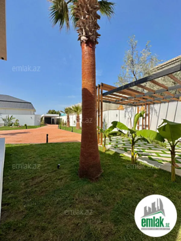 Satılır 5 otaqlı mənzil 260 m²