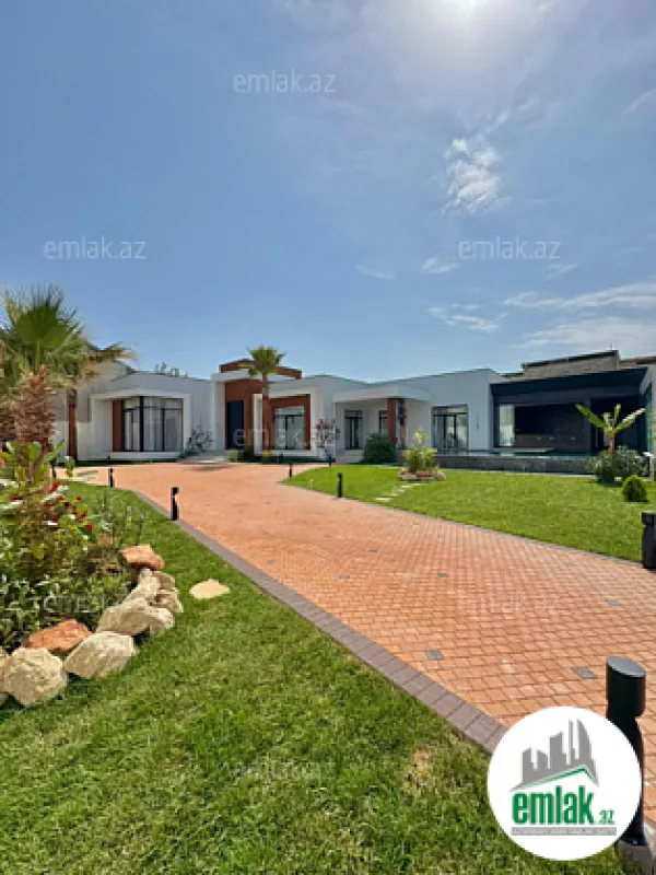 Satılır 5 otaqlı mənzil 260 m²