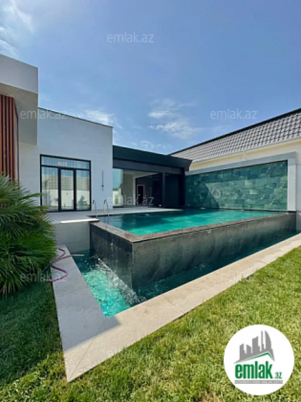 Satılır 5 otaqlı mənzil 260 m²