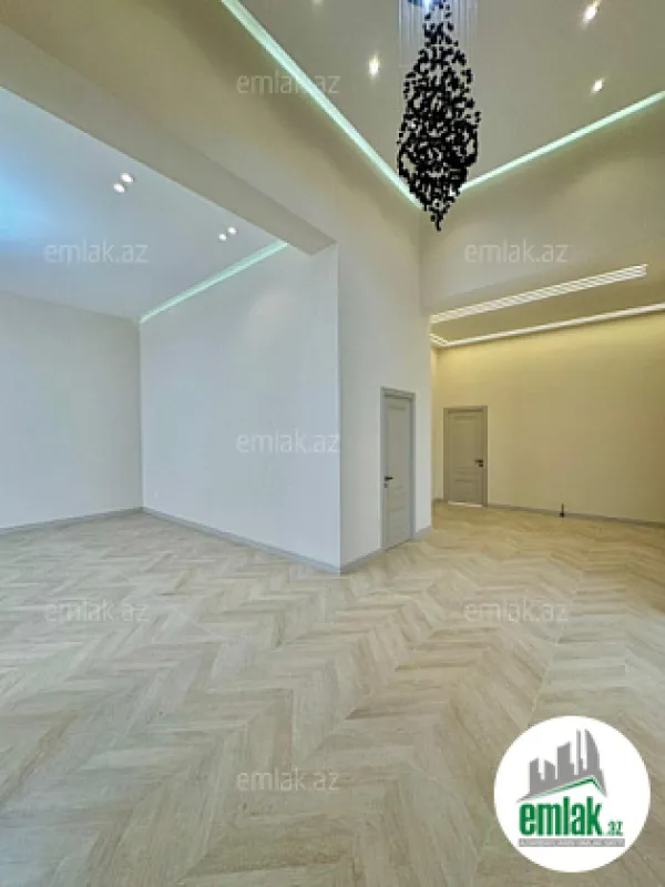 Satılır 5 otaqlı mənzil 260 m²