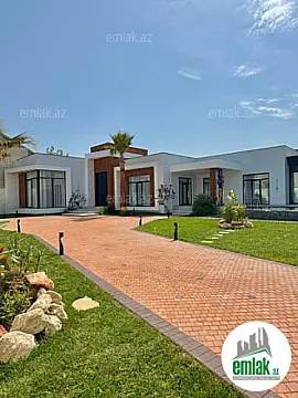 Satılır 5 otaqlı mənzil 260 m²