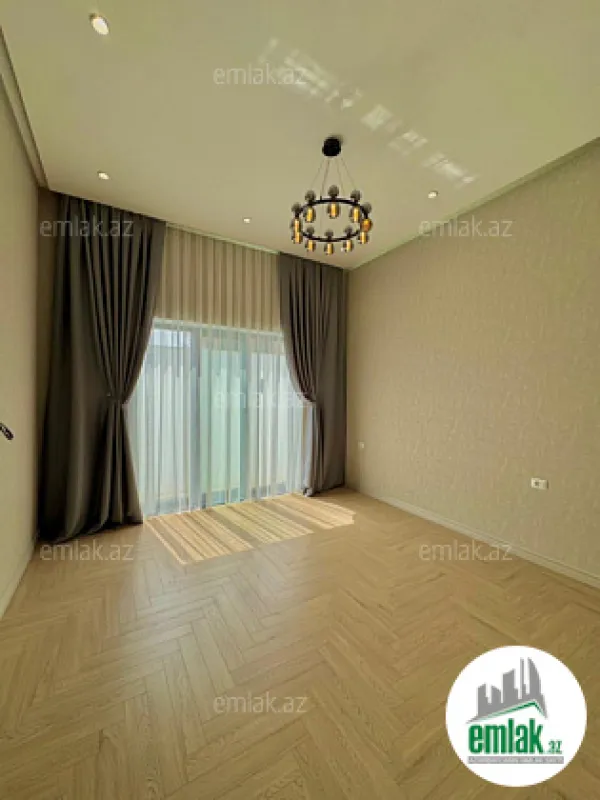 Satılır 5 otaqlı mənzil 260 m²