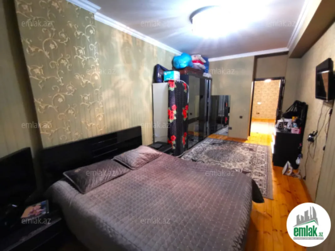 Satılır 3 otaqlı yeni tikili 110 m²