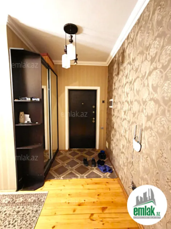 Satılır 3 otaqlı yeni tikili 110 m²