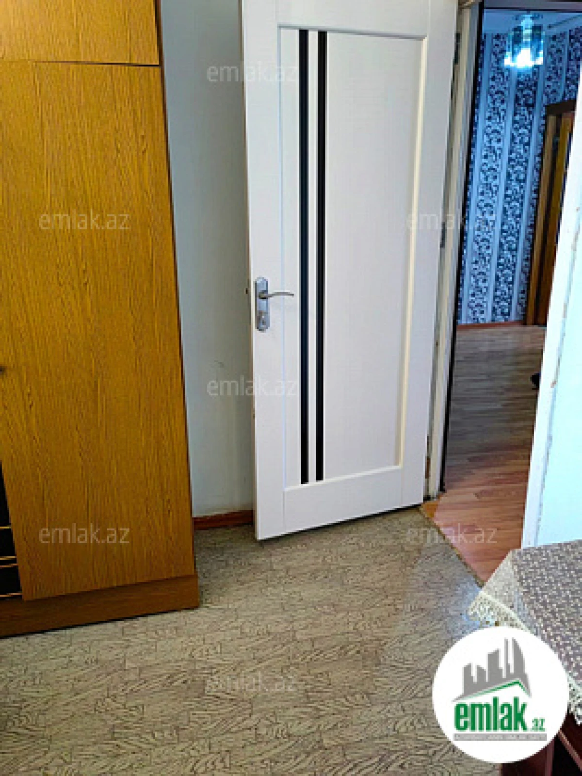 Satılır 4 otaqlı köhnə tikili 93 m²