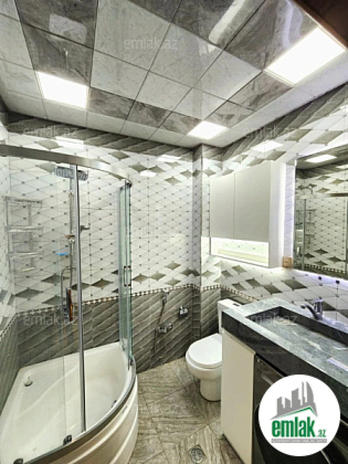 Satılır 2 otaqlı yeni tikili 90 m²