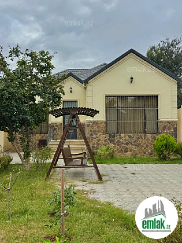 Satılır 3 otaqlı mənzil 125 m²