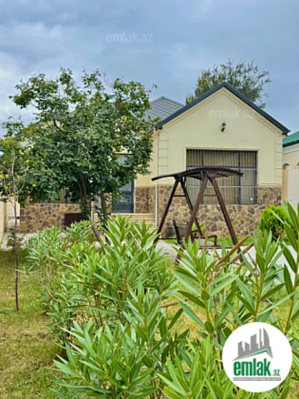 Satılır 3 otaqlı mənzil 125 m²