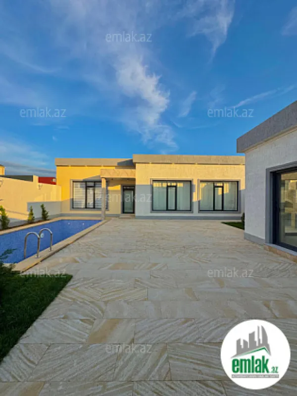 Satılır 4 otaqlı mənzil 180 m²
