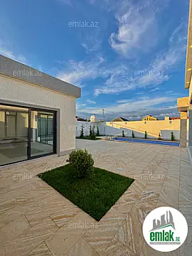 Satılır 4 otaqlı mənzil 180 m²