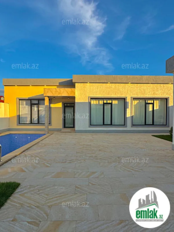 Satılır 4 otaqlı mənzil 180 m²