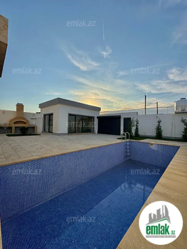 Satılır 4 otaqlı mənzil 180 m²