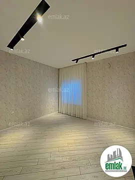 Satılır 4 otaqlı mənzil 180 m²