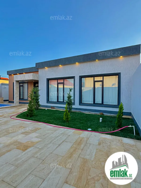 Satılır 4 otaqlı mənzil 180 m²