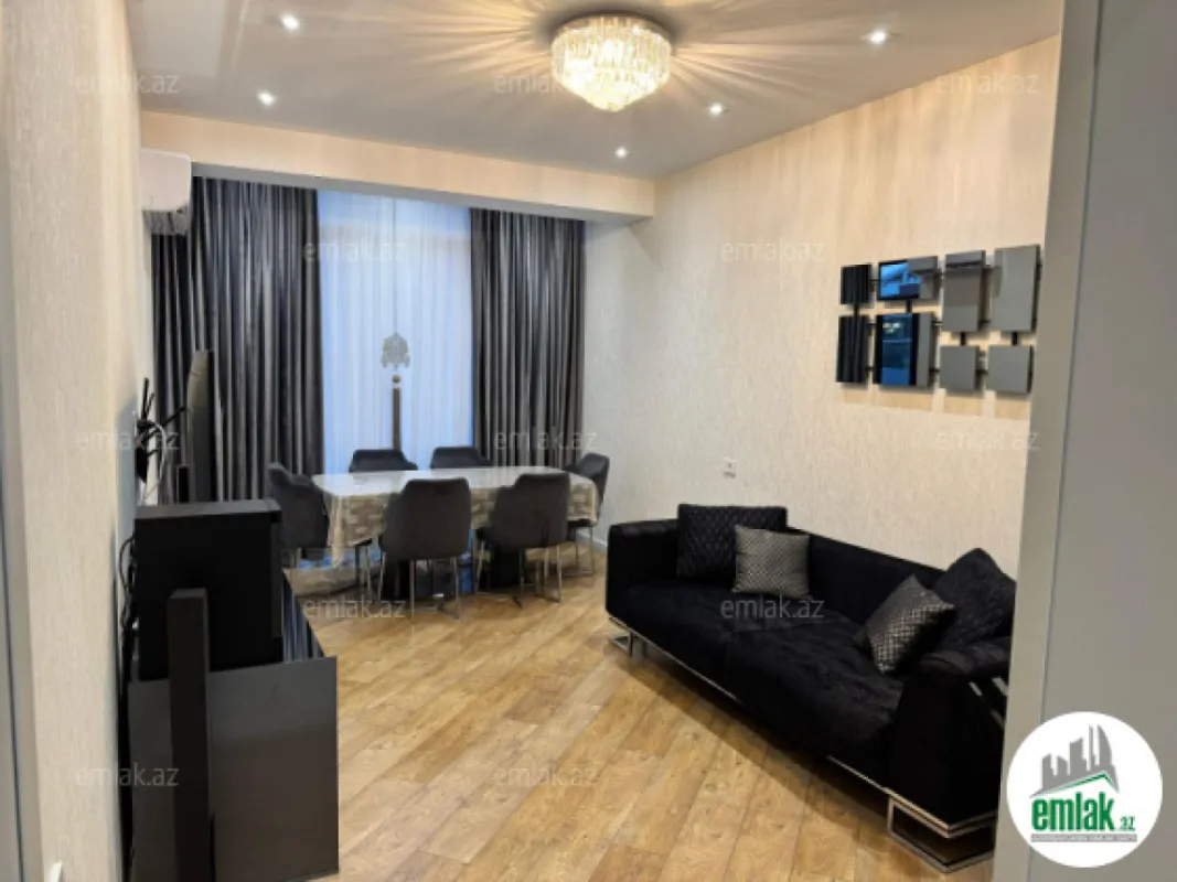 Satılır 3 otaqlı yeni tikili 110 m²