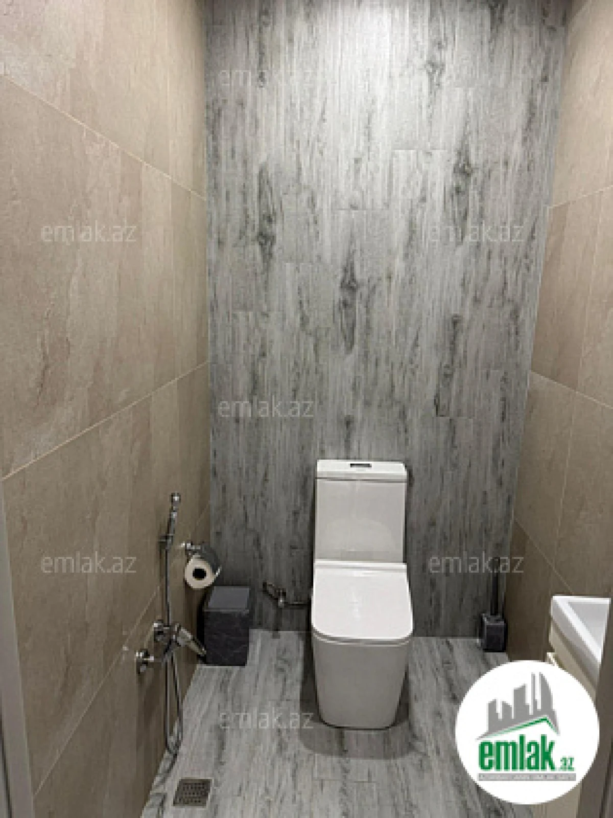 Satılır 3 otaqlı yeni tikili 110 m²