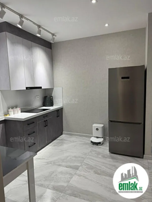 Satılır 3 otaqlı yeni tikili 110 m²