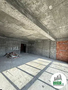 Satılır 4 otaqlı yeni tikili 210 m²