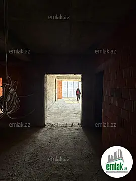 Satılır 4 otaqlı yeni tikili 210 m²