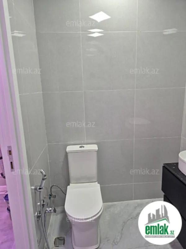 Satılır 2 otaqlı yeni tikili 55 m²