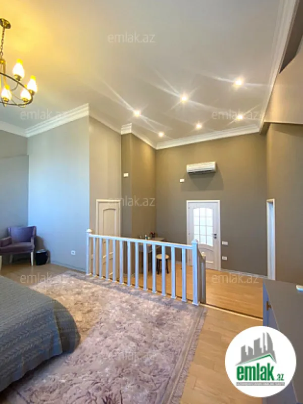 Satılır 6 otaqlı yeni tikili 240 m²