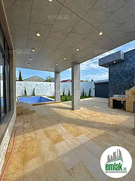 Satılır 5 otaqlı mənzil 200 m²