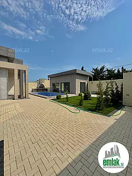 Satılır 5 otaqlı mənzil 200 m²