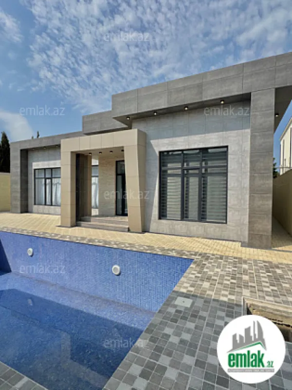 Satılır 5 otaqlı mənzil 200 m²