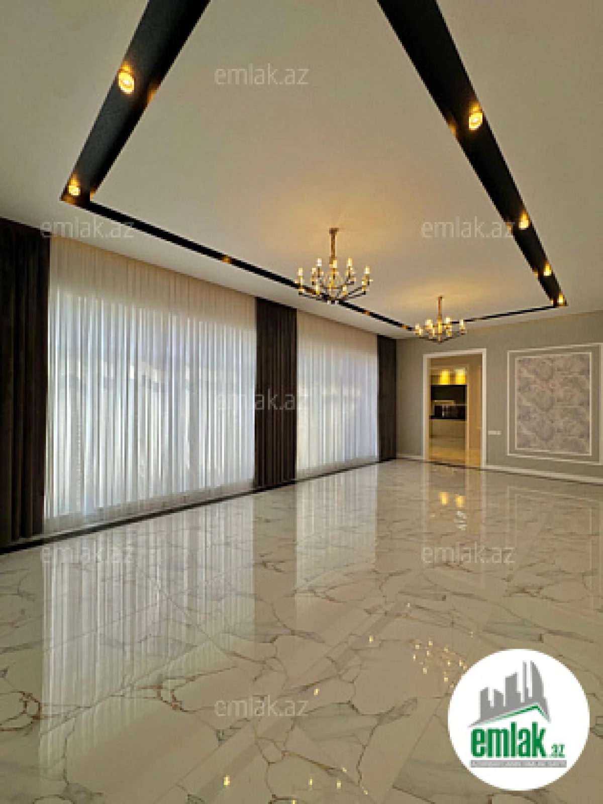 Satılır 5 otaqlı mənzil 200 m²