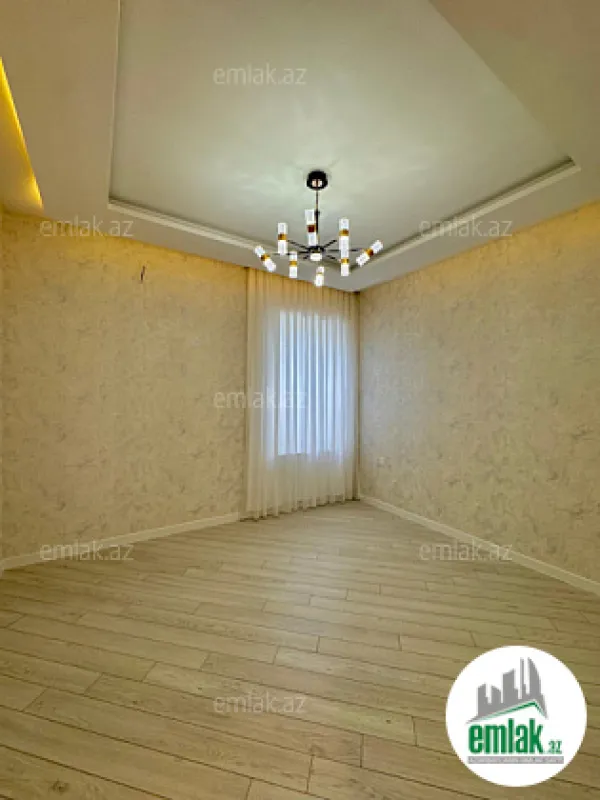Satılır 5 otaqlı mənzil 200 m²