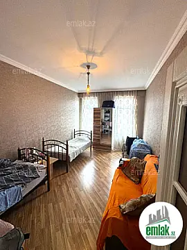Satılır 3 otaqlı yeni tikili 135 m²