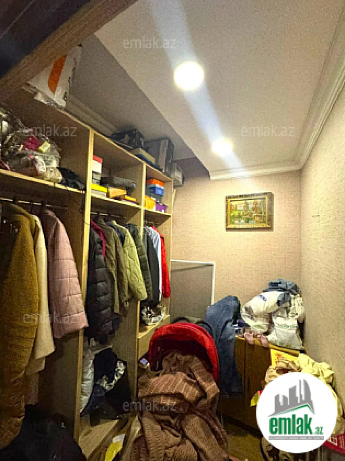 Satılır 3 otaqlı yeni tikili 135 m²