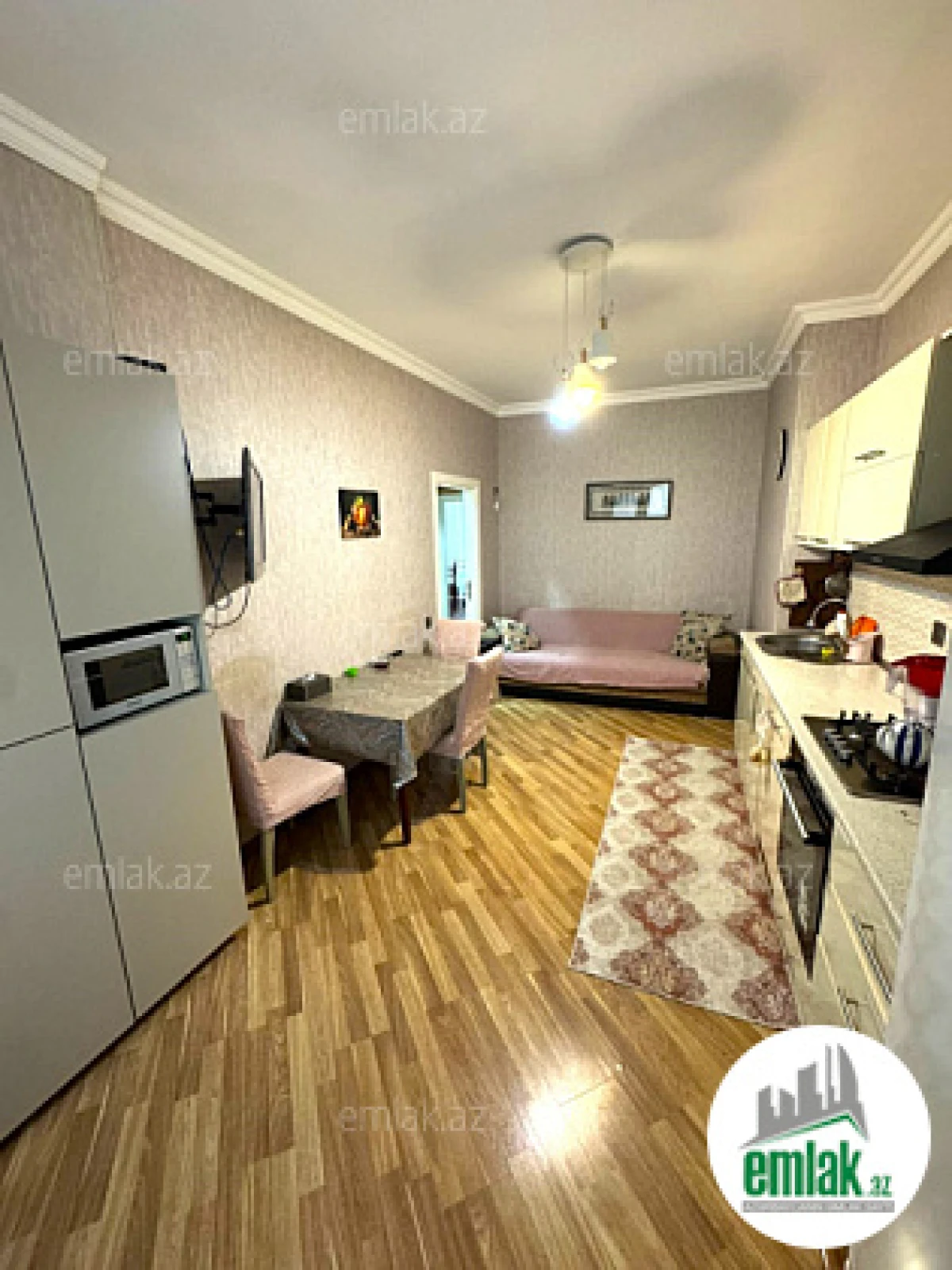 Satılır 3 otaqlı yeni tikili 135 m²