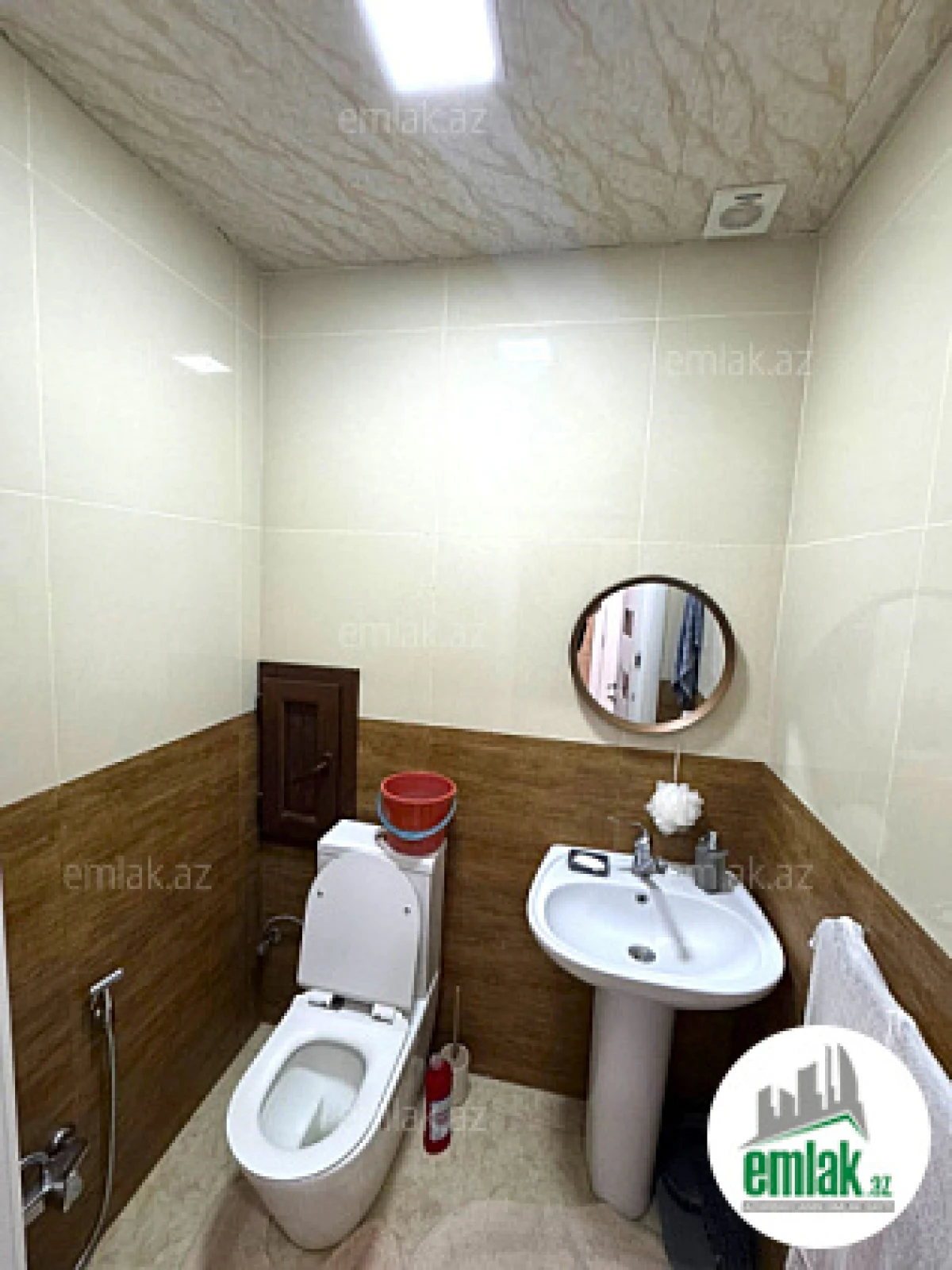 Satılır 3 otaqlı yeni tikili 135 m²